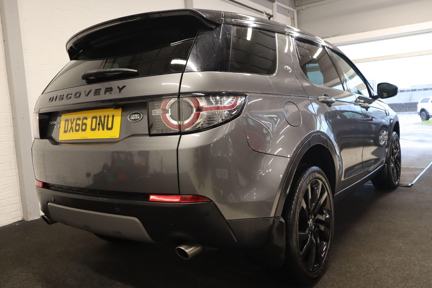 Used Land Rover Discovery Sport 2016 for sale - 77016919: Photo 9
