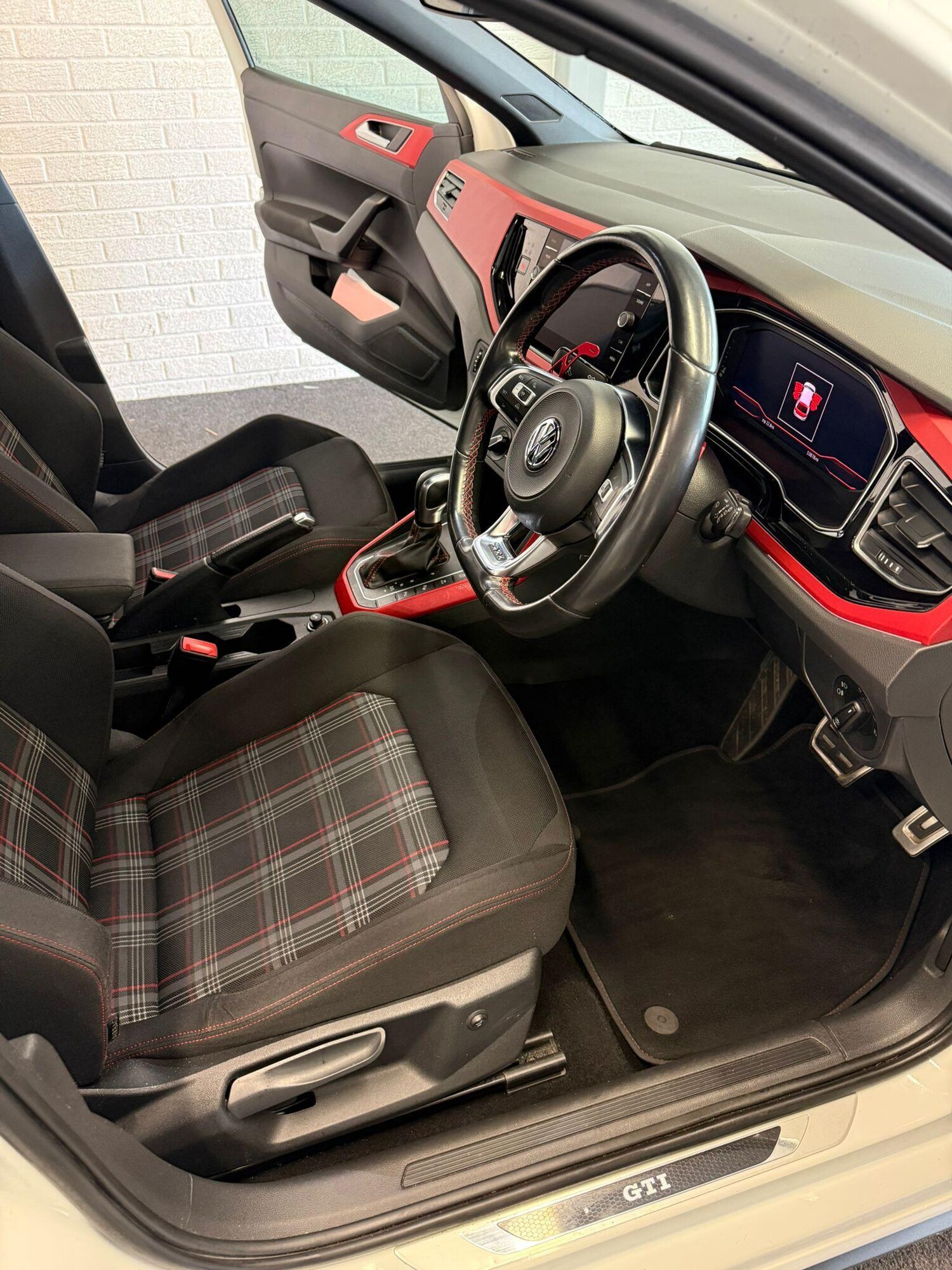 Used Volkswagen Polo for sale - 78148361: Photo 15