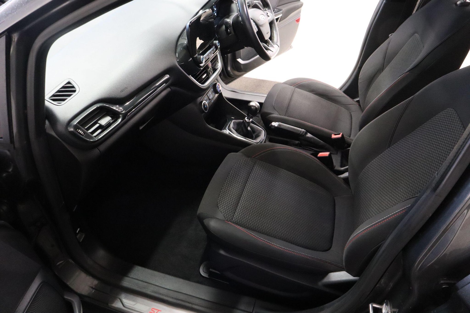 Used Ford Fiesta for sale - 77671790: Photo 18