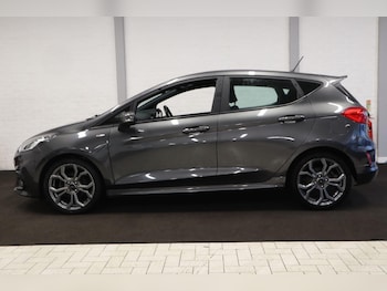 Used Ford Fiesta 2018 for sale - 77671790: Photo