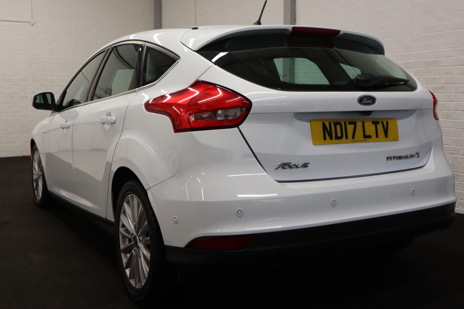 Used Ford Focus 2017 for sale - 76584794: Photo 4