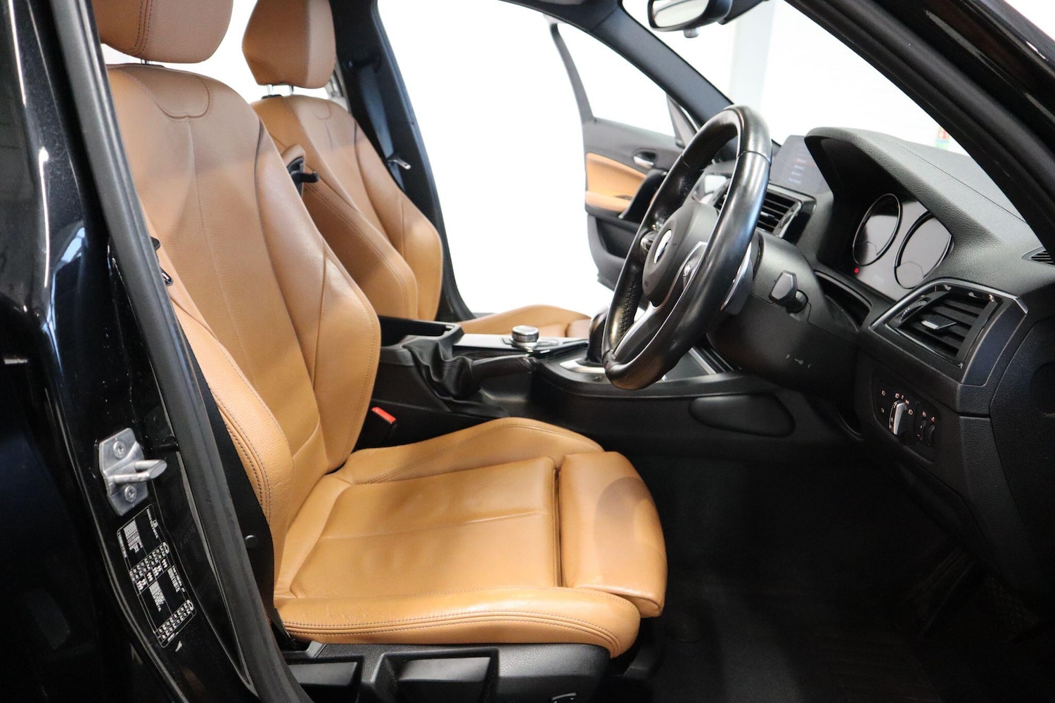 Used BMW 1 Series 2018 for sale - 76926493: Photo 11