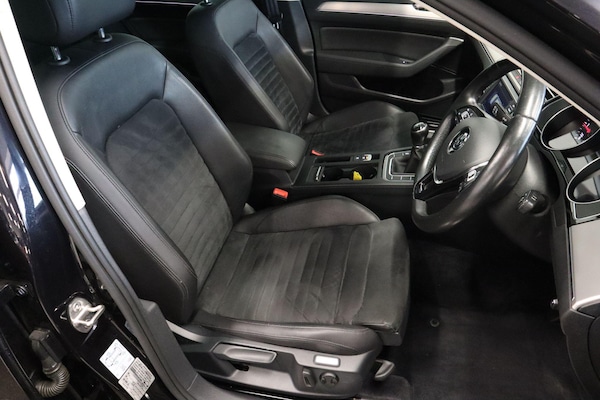Used Volkswagen Passat 2016 for sale - 76270242: Photo 11