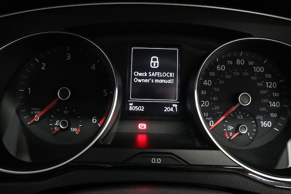 Used Volkswagen Passat 2016 for sale - 76270242: Photo 15