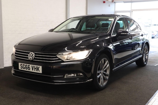 Used Volkswagen Passat 2016 for sale - 76270242: Photo 1