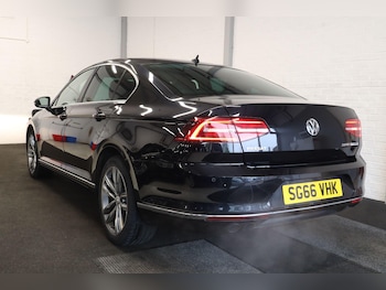 Used Volkswagen Passat 2016 for sale - 76270242: Photo 4