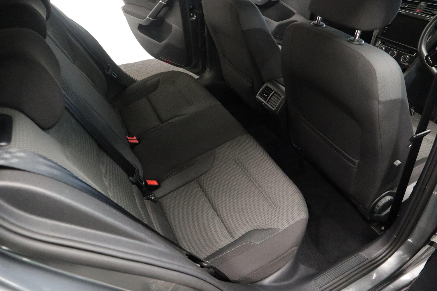 Used Volkswagen Golf for sale - 76200913: Photo 15