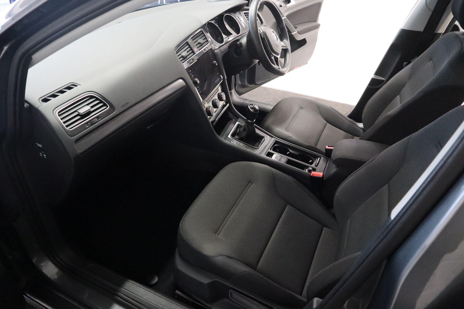 Used Volkswagen Golf for sale - 76200913: Photo 17