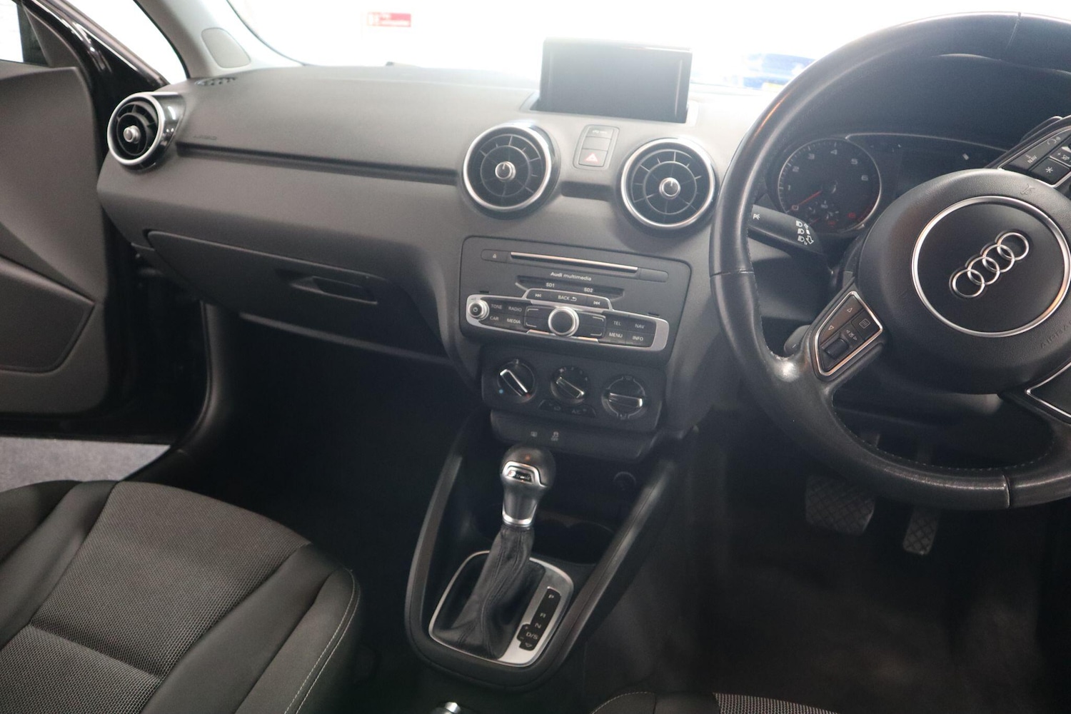 Used Audi A1 2016 for sale - 76786405: Photo 13