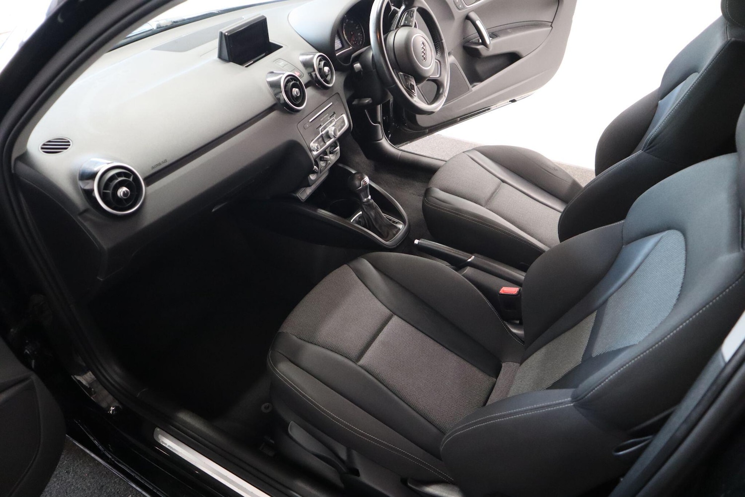 Used Audi A1 2016 for sale - 76786405: Photo 18