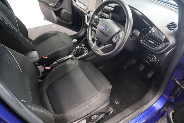 Used Ford Fiesta 2017 for sale - 75153167: Photo 11