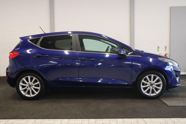 Used Ford Fiesta 2017 for sale - 75153167: Photo 8