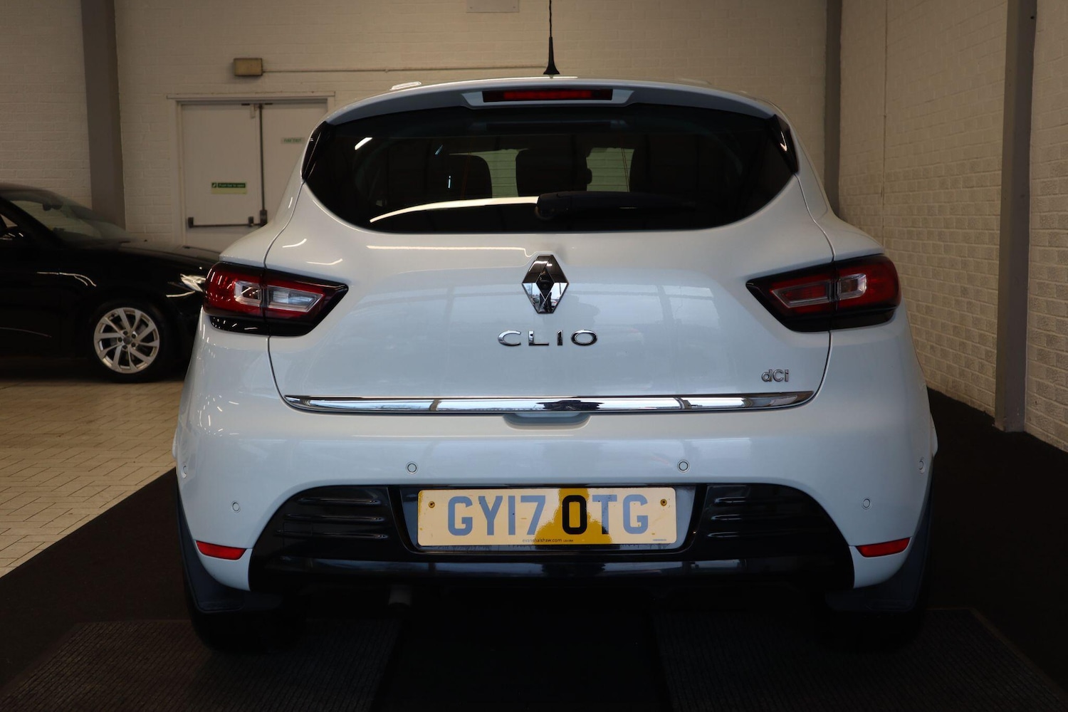 Used Renault Clio for sale - 76865751: Photo 5
