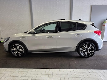 Used Ford Focus 2020 for sale - 78946100: Photo