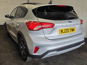 Used Ford Focus 2020 for sale - 78946100: Photo