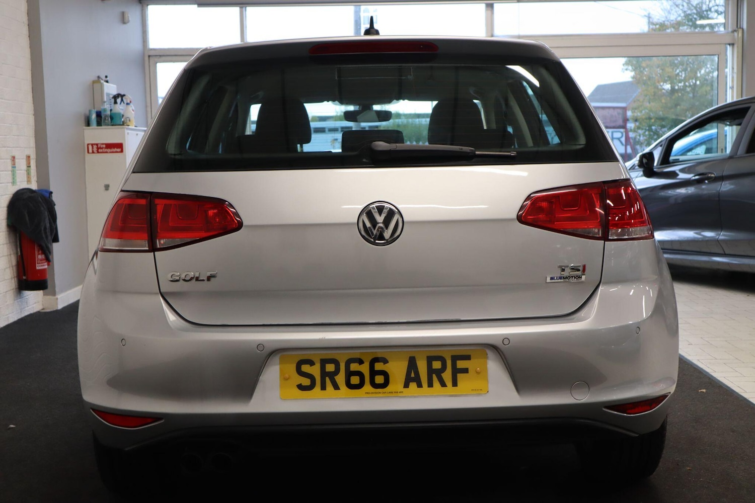 Used Volkswagen Golf 2017 for sale - 76337478: Photo 10