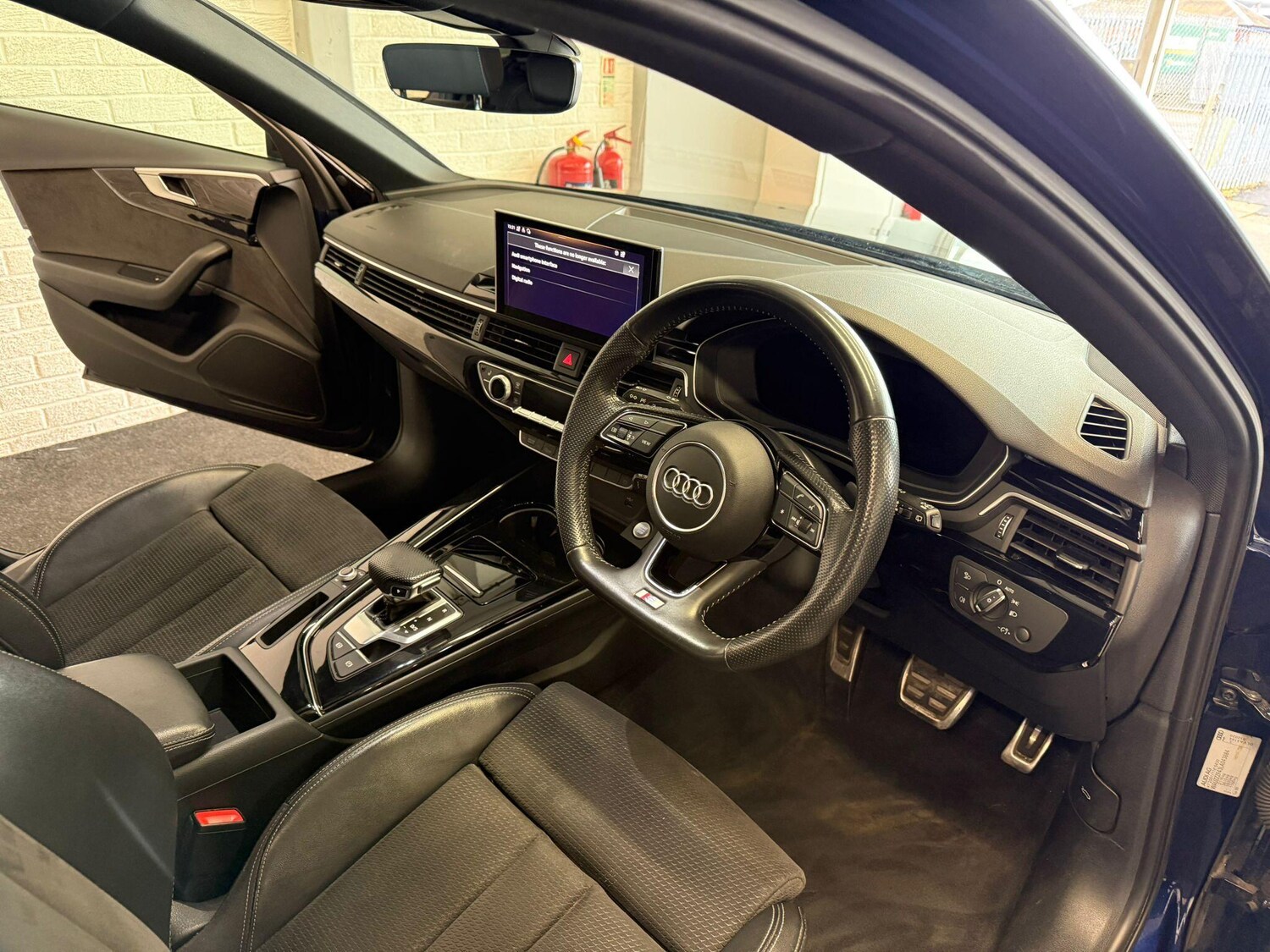 Used Audi A4 2020 for sale - 78157669: Photo 11