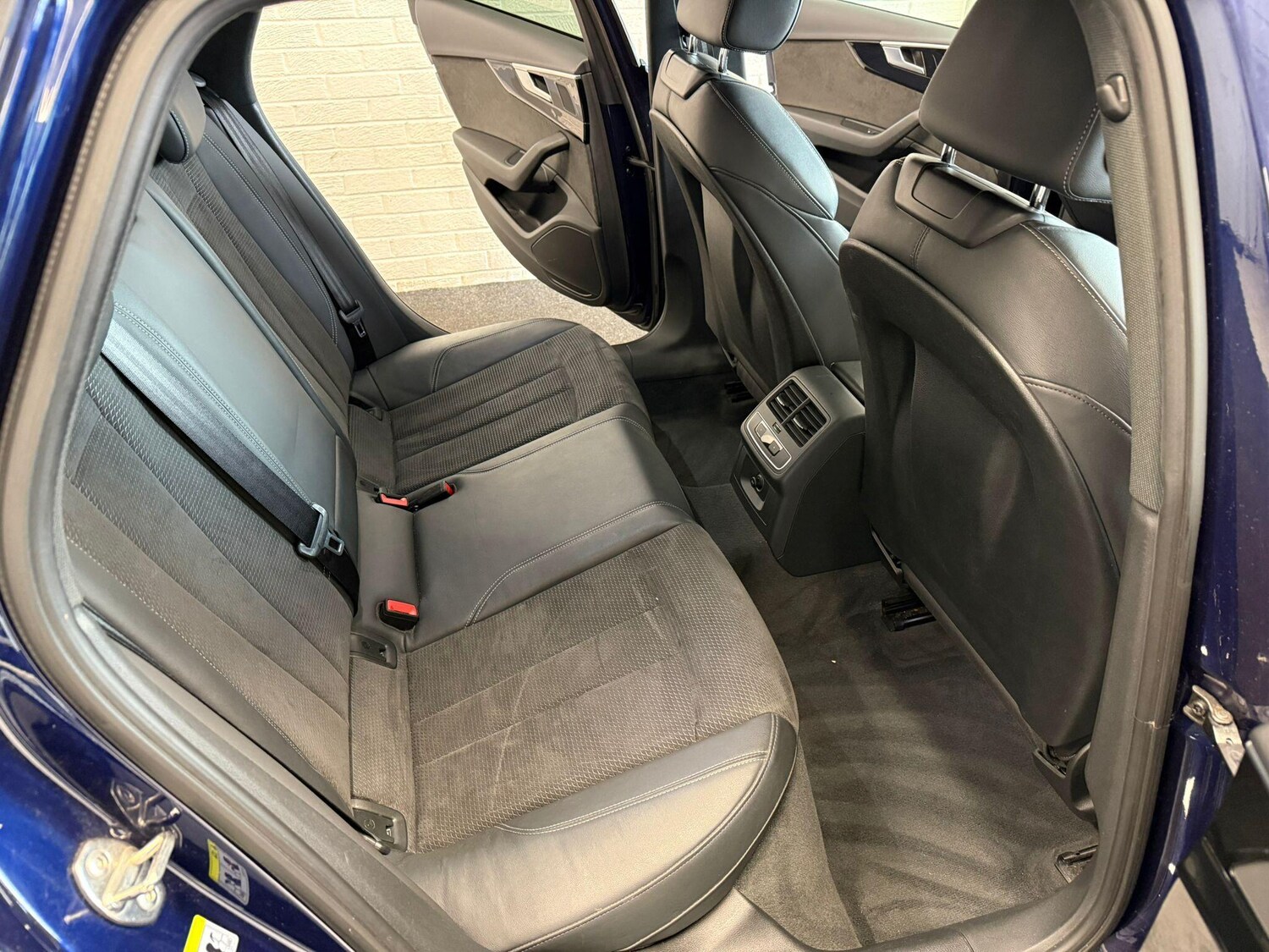 Used Audi A4 2020 for sale - 78157669: Photo 15