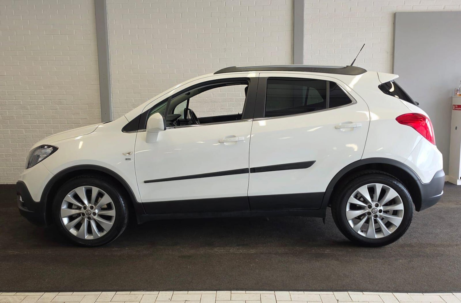 Used Vauxhall Mokka for sale - 78157102: Photo 3