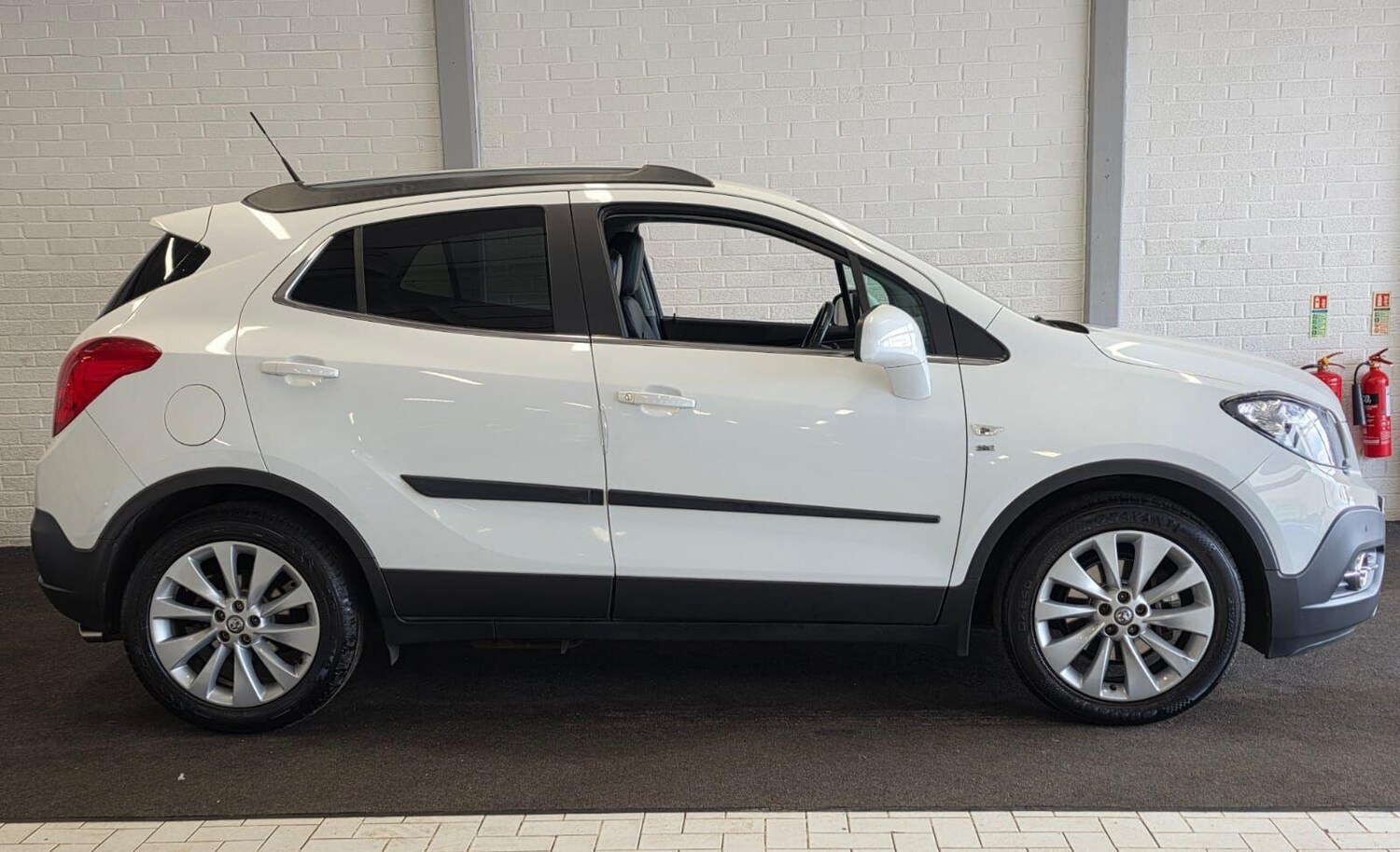 Used Vauxhall Mokka for sale - 78157102: Photo 8