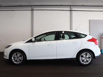 Used Ford Focus 2014 for sale - 77754004: Photo