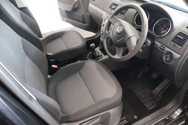 Used Skoda Yeti 2012 for sale - 75624213: Photo 12