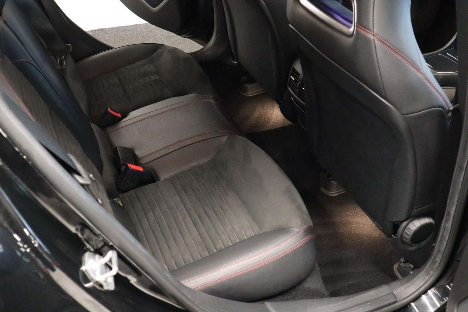 Used Mercedes-Benz GLA 2018 for sale - 76307234: Photo 14