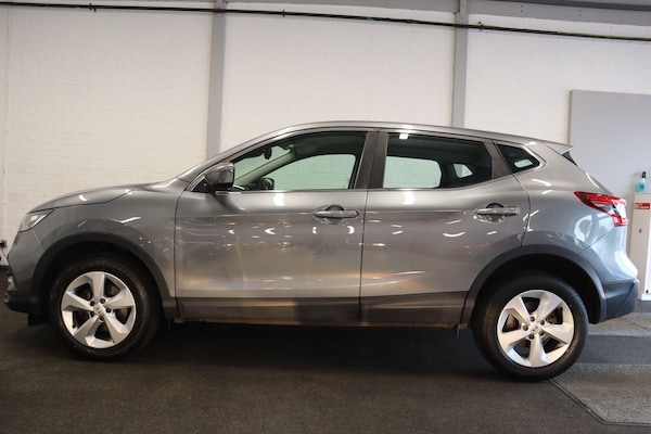 Used Nissan Qashqai 2018 for sale - 76294695: Photo 3