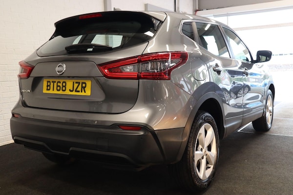 Used Nissan Qashqai 2018 for sale - 76294695: Photo 9