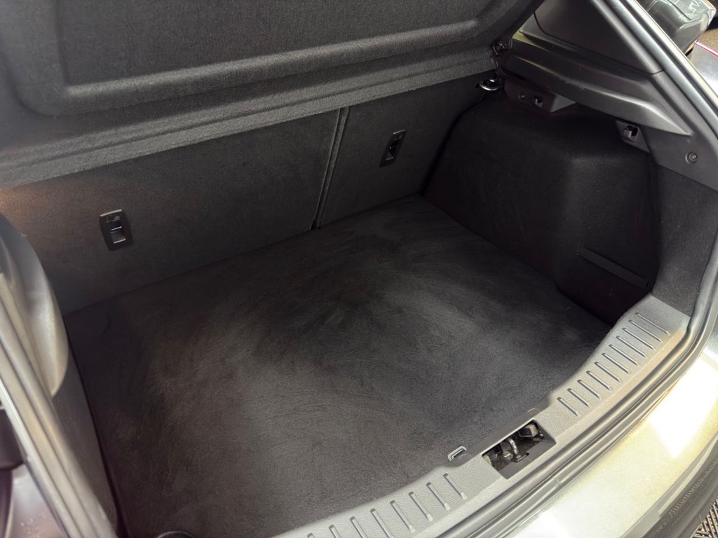 Used Ford Focus 2018 for sale - 76582698: Photo 19