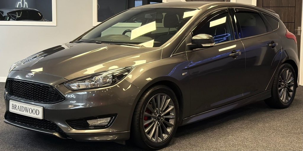 Used Ford Focus 2018 for sale - 76582698: Photo 5