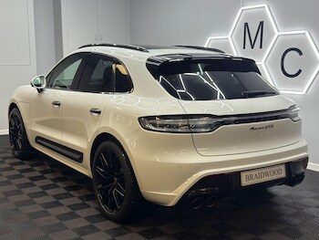 Used Porsche Macan 2022 for sale - 77780518: Photo