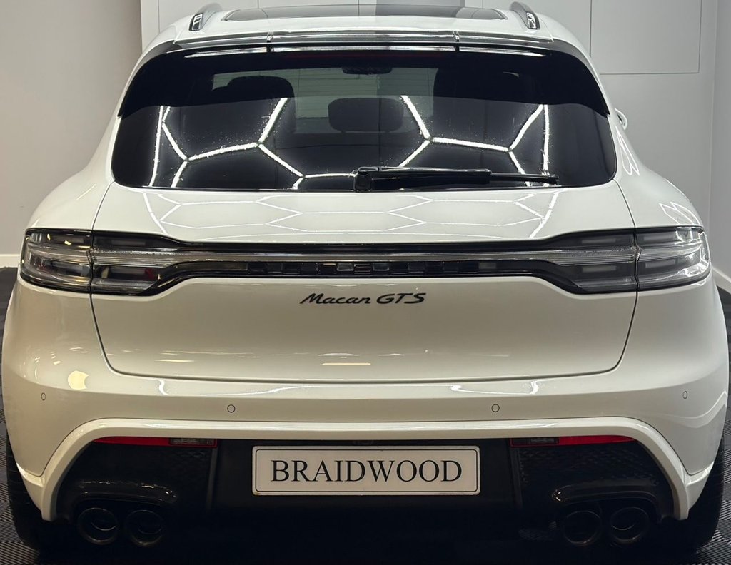 Used Porsche Macan 2022 for sale - 77780518: Photo 4