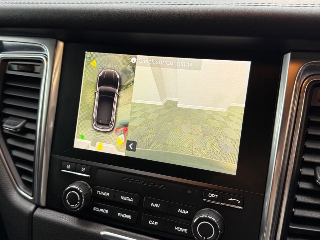 Used Porsche Macan 2016 for sale - 77161689: Photo 22