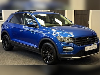 Used Volkswagen T-Roc 2021 for sale - 78597919: Photo
