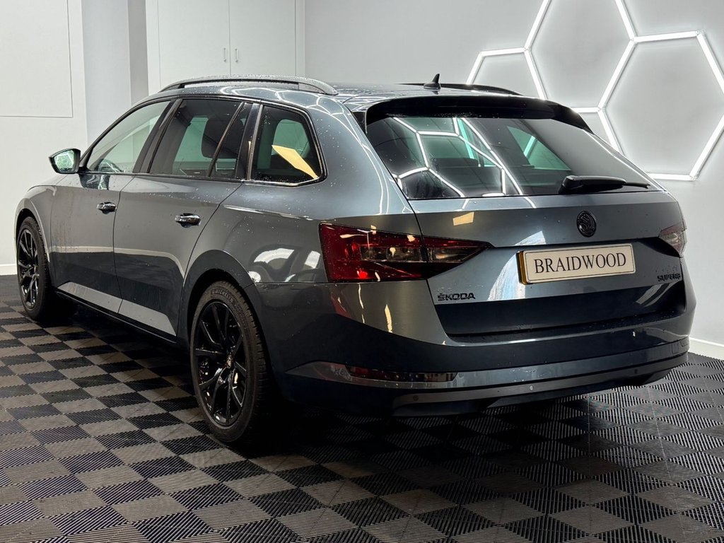 Used Skoda Superb 2017 for sale - 77110916: Photo 2