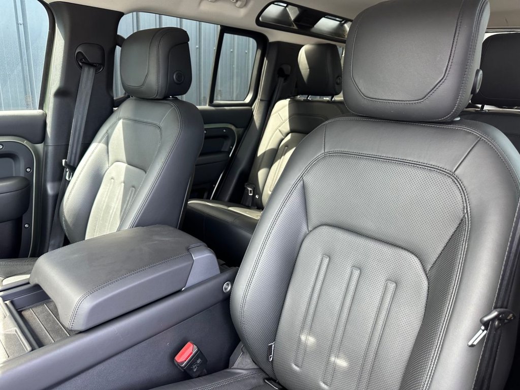 Used Land Rover Defender 2021 for sale - 77110714: Photo 17