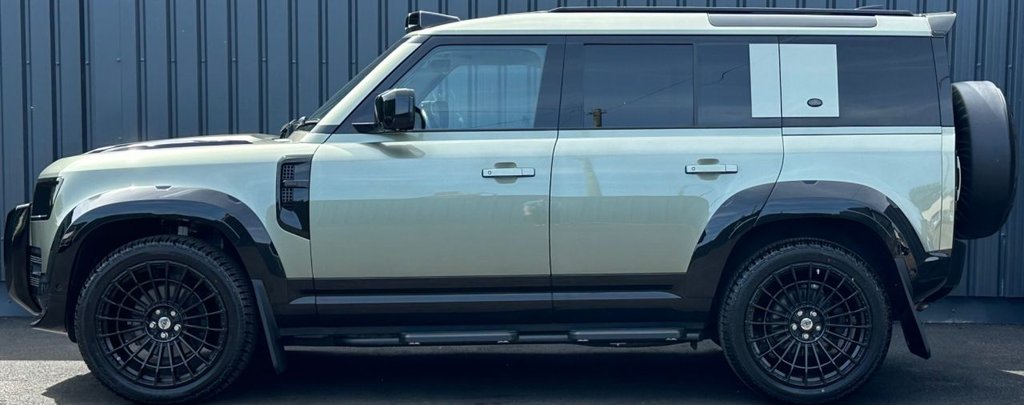 Used Land Rover Defender 2021 for sale - 77110714: Photo 7