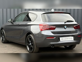 Used BMW 1 Series 2017 for sale - 76286154: Photo