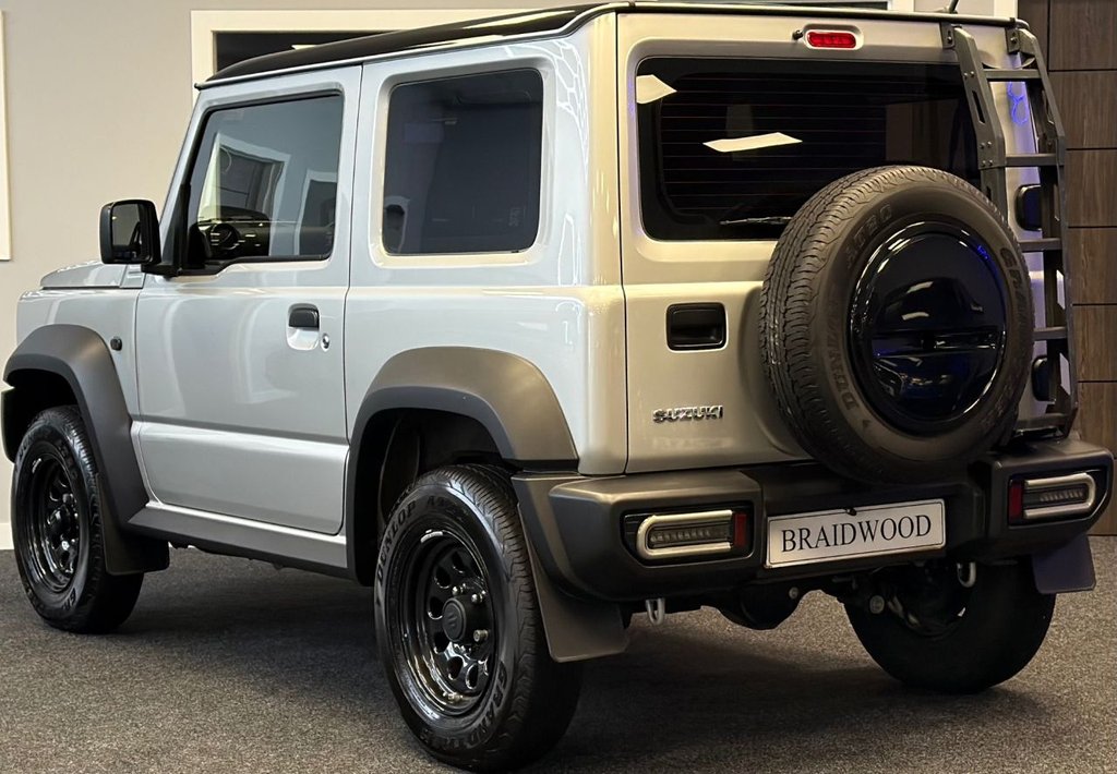 Used Suzuki Jimny 2024 for sale - 77669068: Photo 4