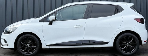 Used Renault Clio 2017 for sale - 76250170: Photo 3