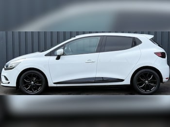 Used Renault Clio 2017 for sale - 76250170: Photo 3