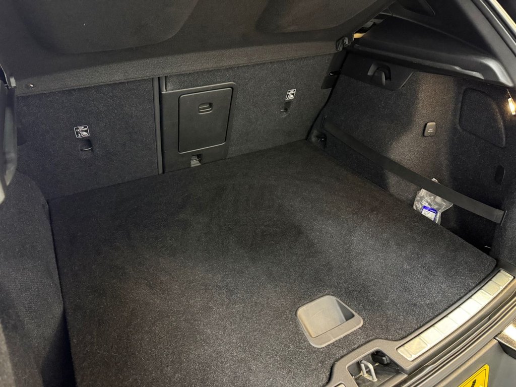 Used Volvo XC40 2020 for sale - 77521319: Photo 23