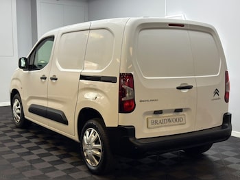 Used Citroen Berlingo 2020 for sale - 77747954: Photo
