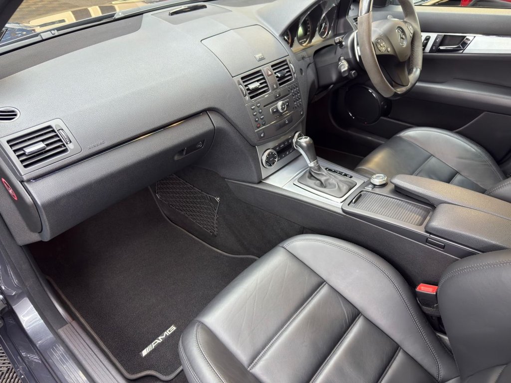 Used Mercedes-Benz C Class 2010 for sale - 77397360: Photo 16