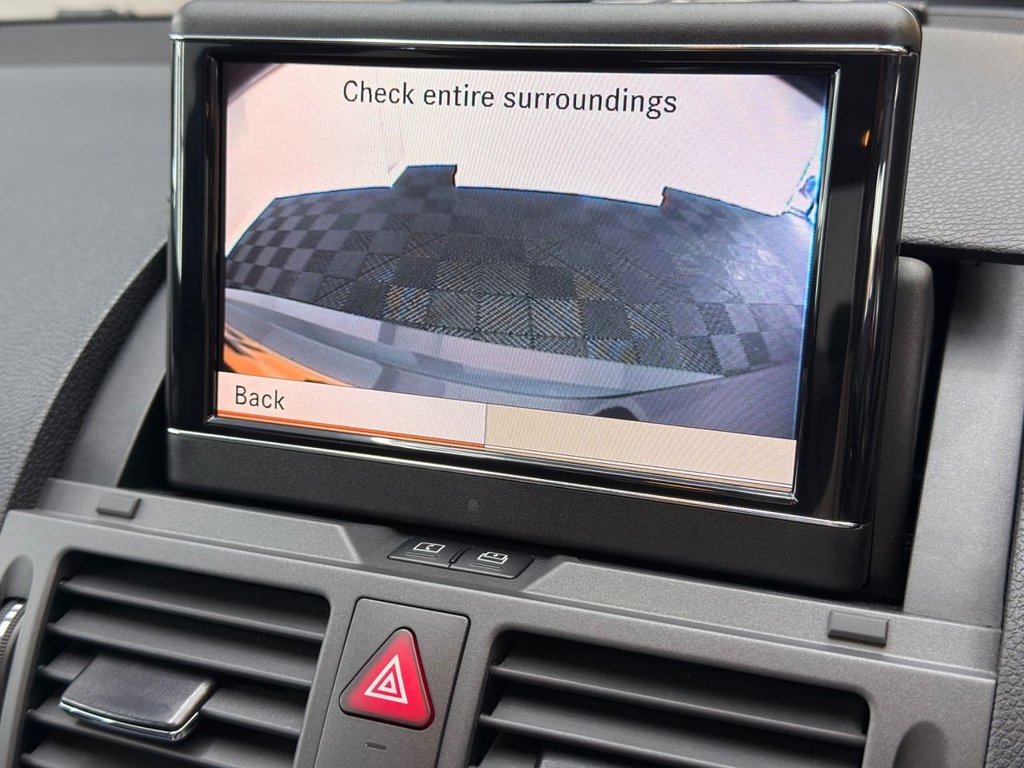 Used Mercedes-Benz C Class 2010 for sale - 77397360: Photo 22