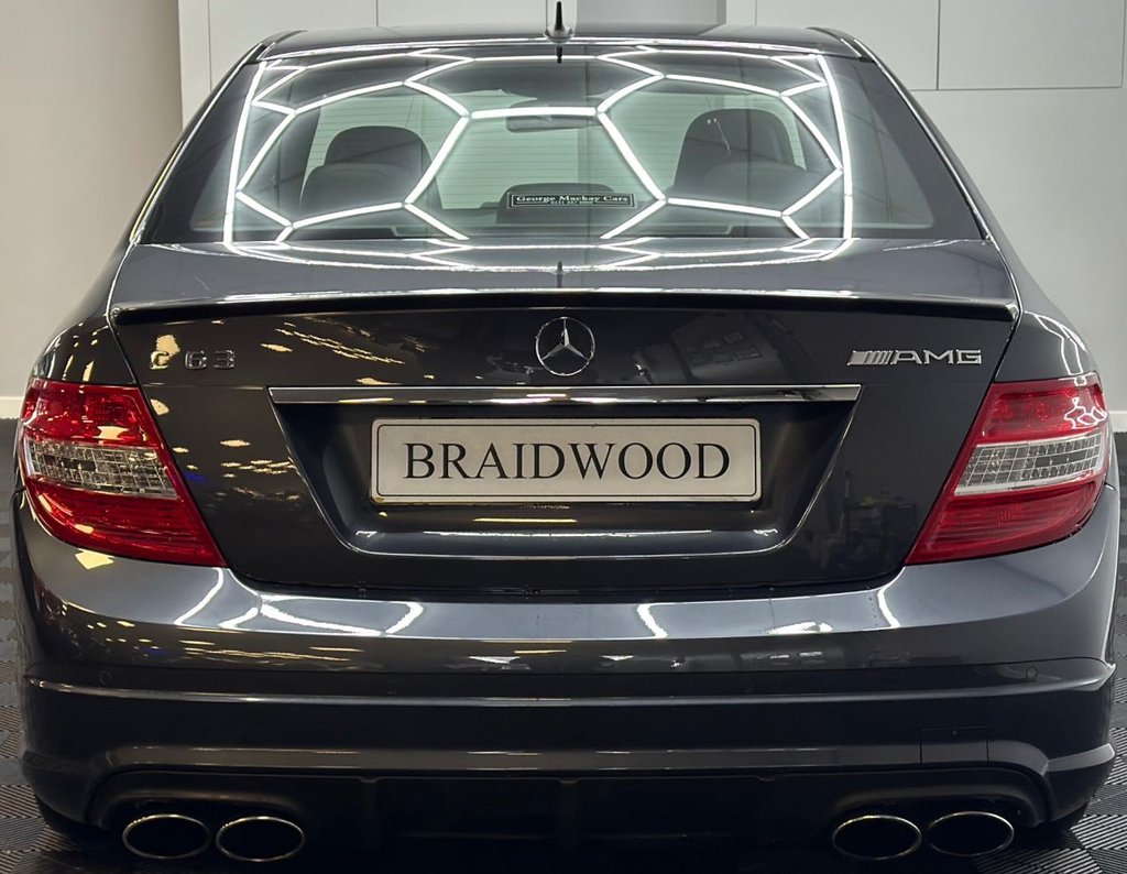 Used Mercedes-Benz C Class 2010 for sale - 77397360: Photo 4