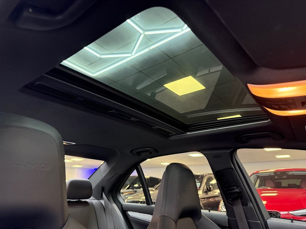 Used Mercedes-Benz C Class 2010 for sale - 77397360: Photo 8