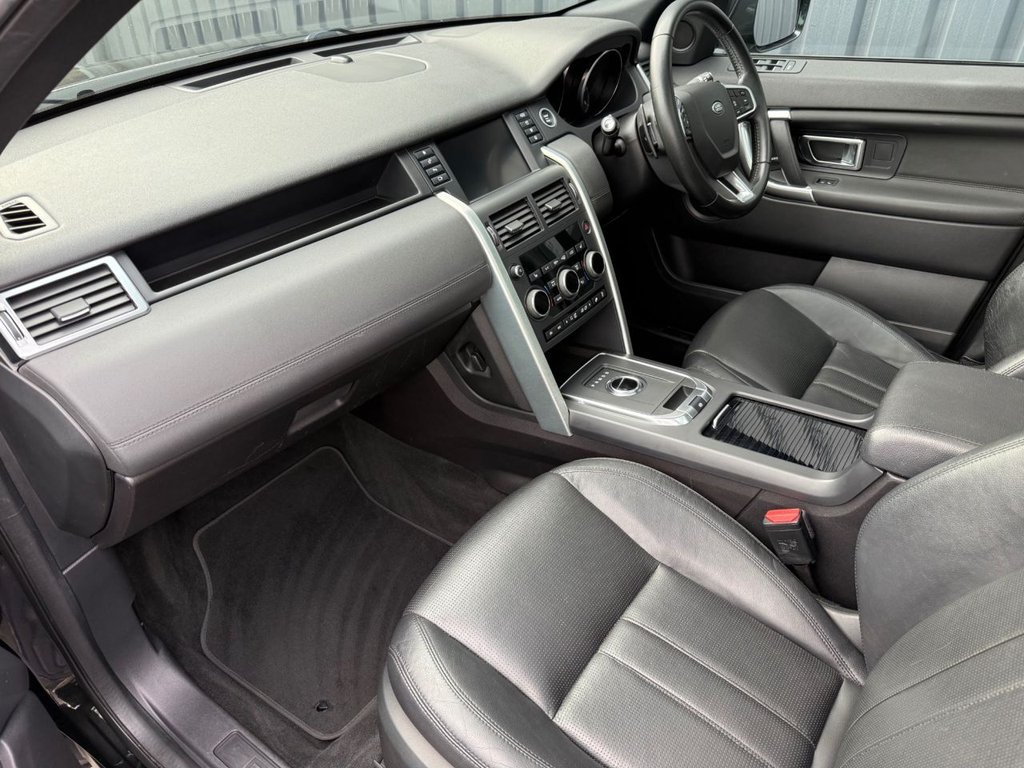 Used Land Rover Discovery Sport 2017 for sale - 76286153: Photo 13