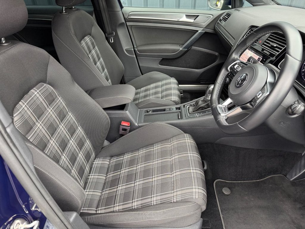 Used Volkswagen Golf 2019 for sale - 76228990: Photo 11